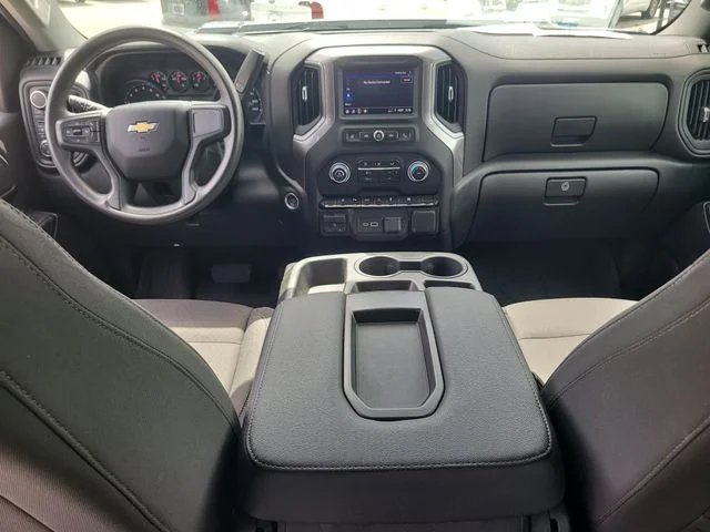 Used 2024 White Chevrolet Custom image 15
