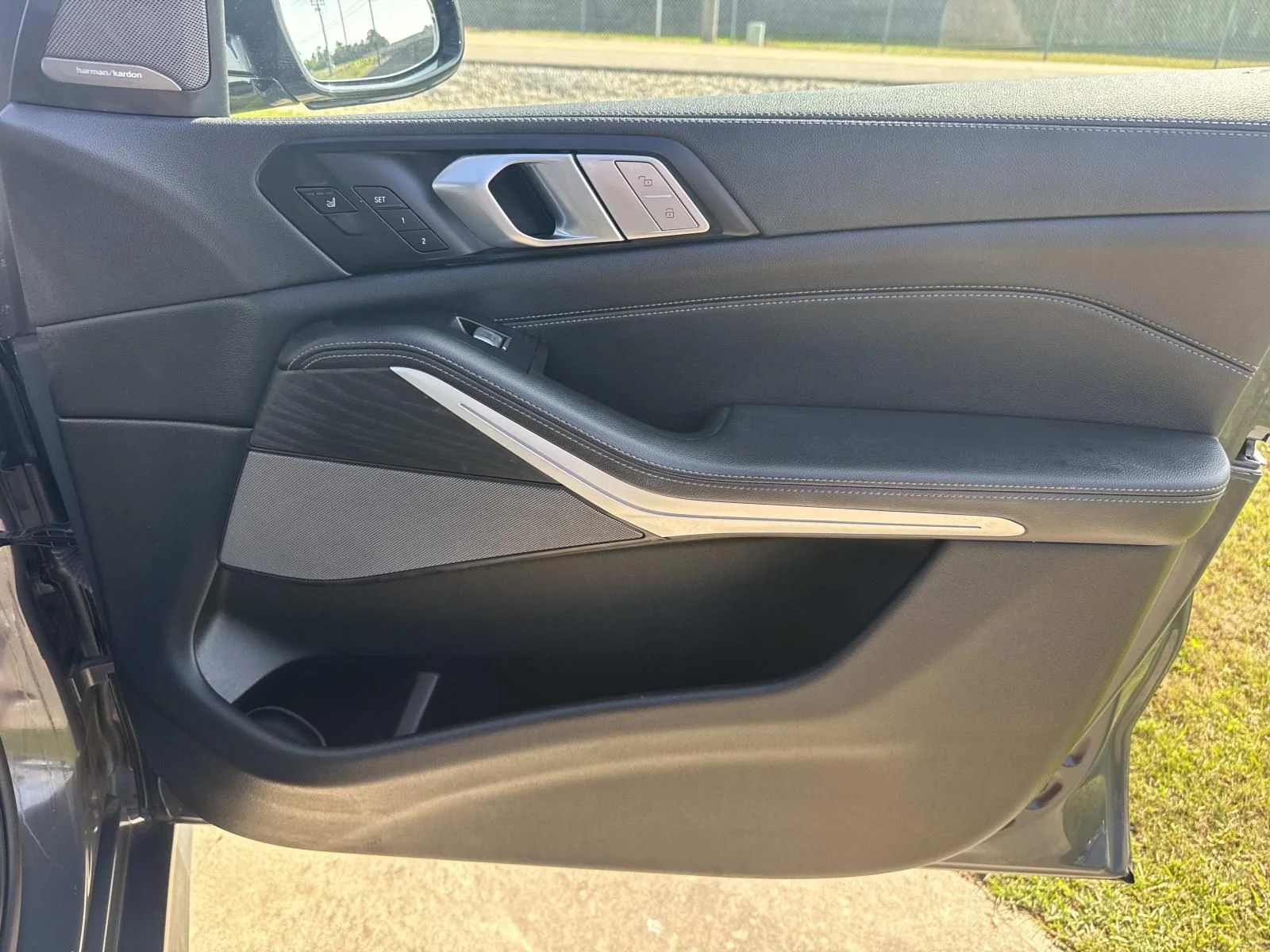 2022 BMW X7 40i - Photo 15