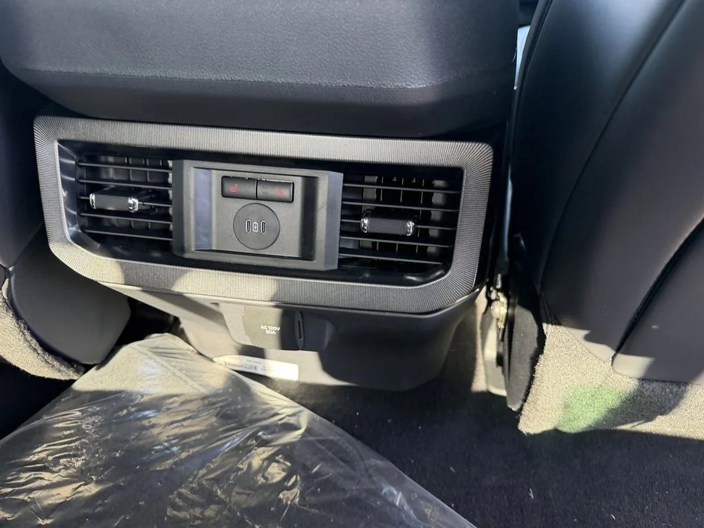 New 2026 Star White Metallic Tri-Coat Ford F-250® Platinum® image 16