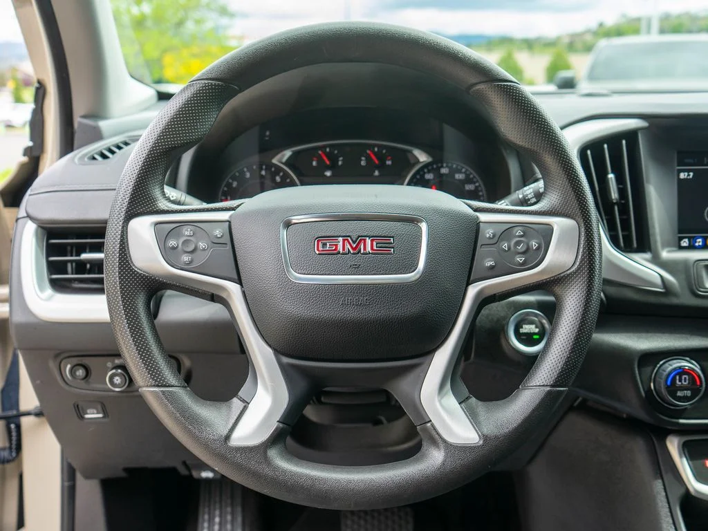 Used 2023 Beige GMC SLE image 14