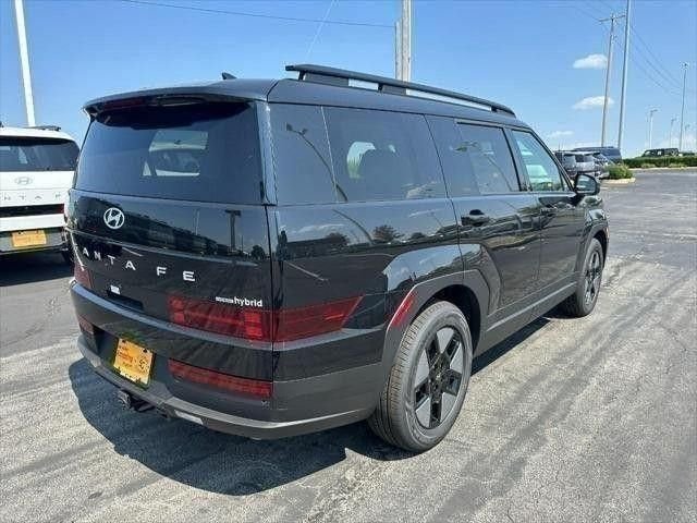 Certified Used 2026 Black Hyundai SEL image 3