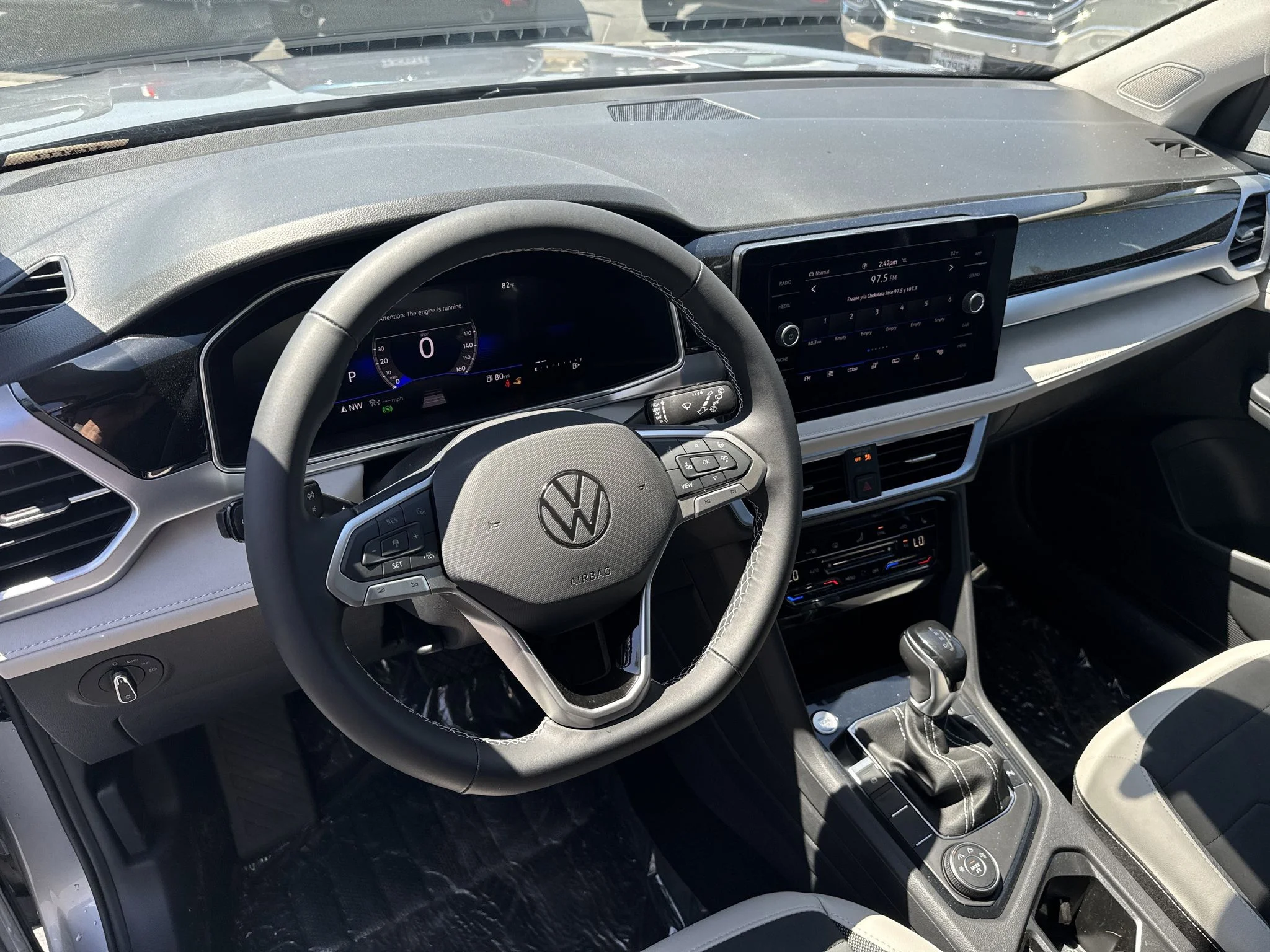 New 2026 Pyrite Silver Metallic Volkswagen SE image 16