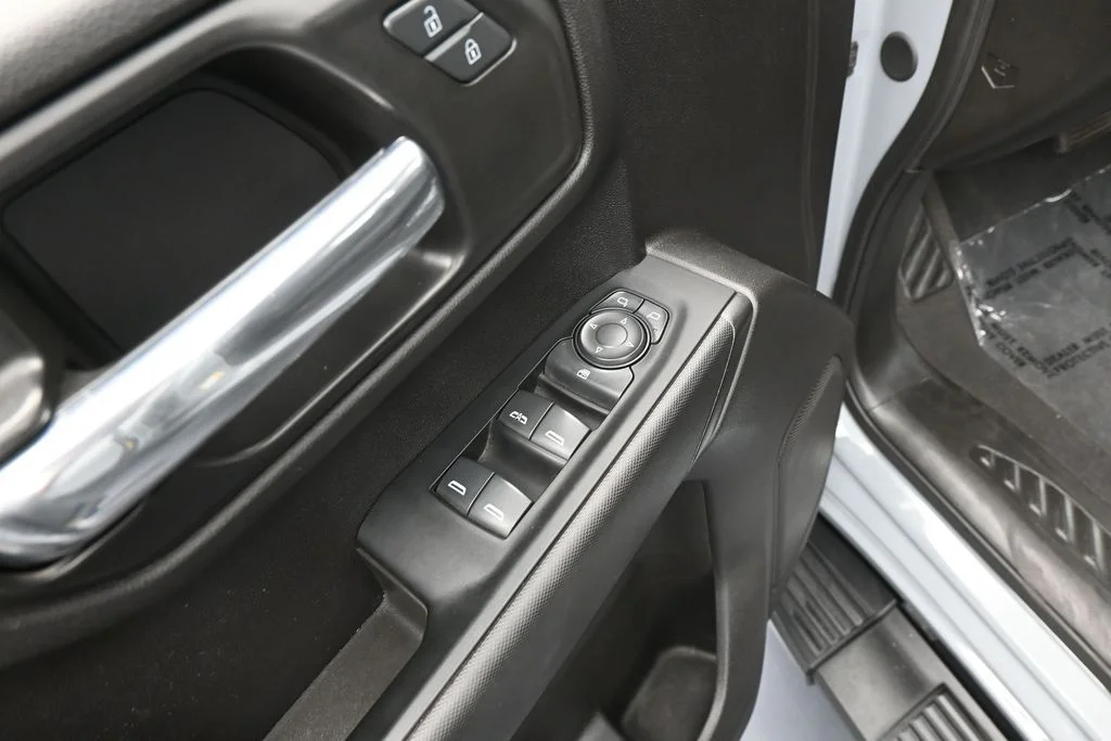 Used 2024 Slate Gray Metallic Chevrolet Custom image 12