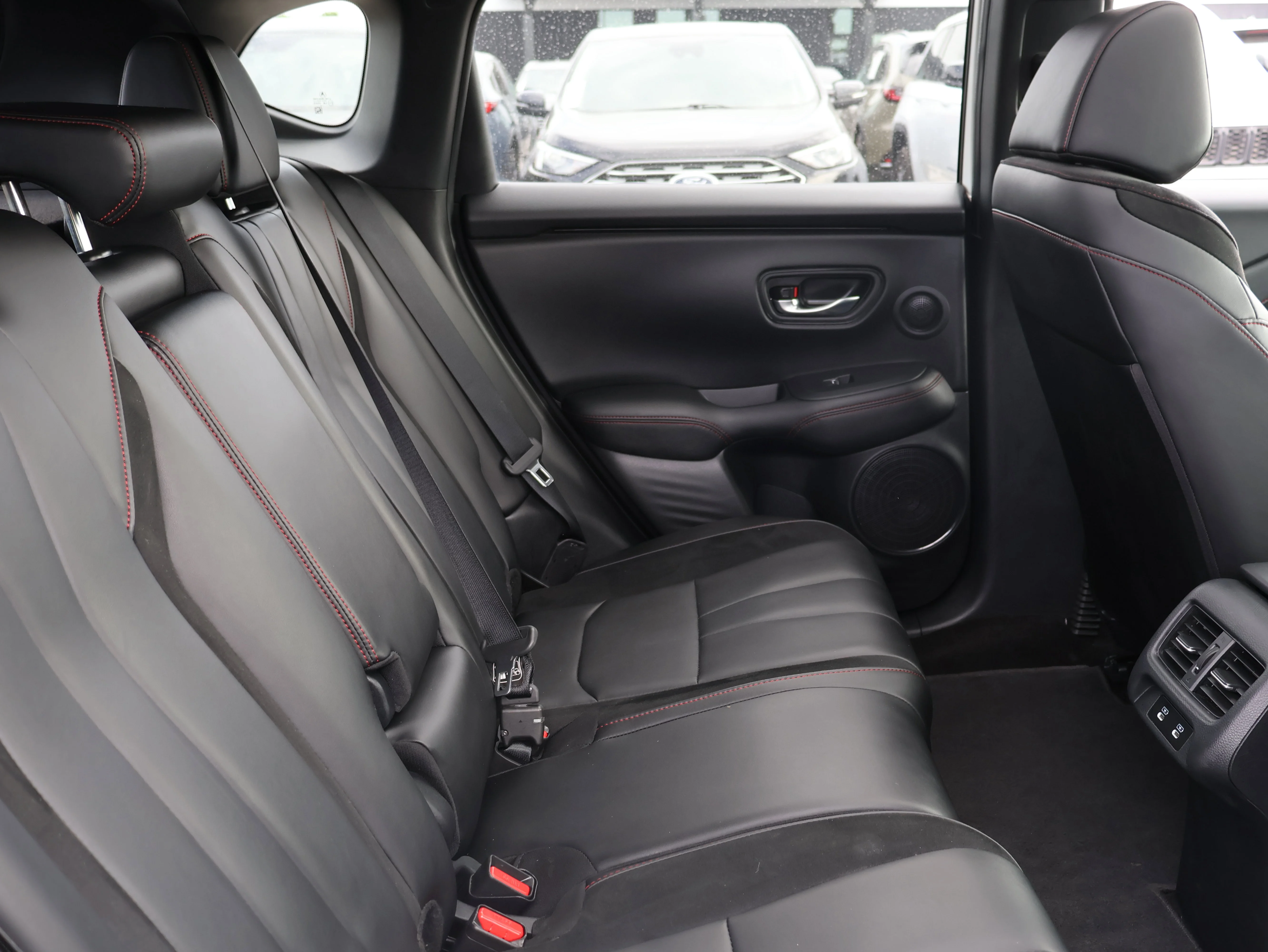 Used 2025 Platinum White Pearl Acura w/A-Spec Package image 12