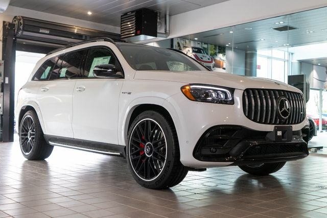 2026 Mercedes-Benz GLS AMG GLS 63's photo