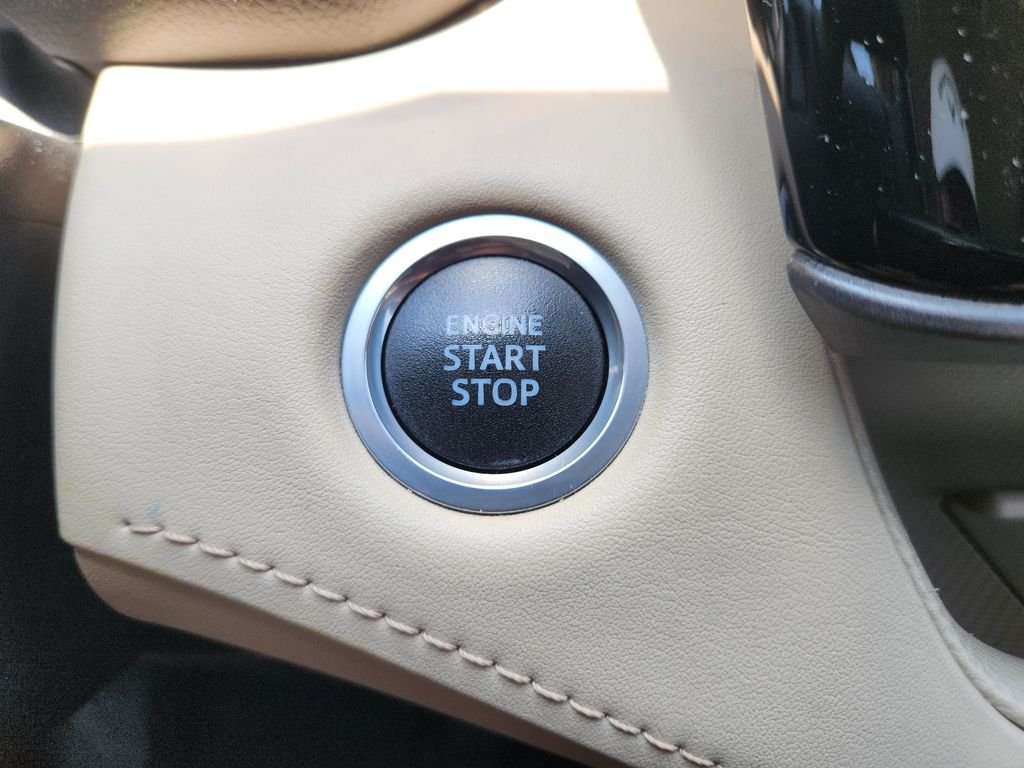Used 2021 Opulent Amber Toyota XLE image 20