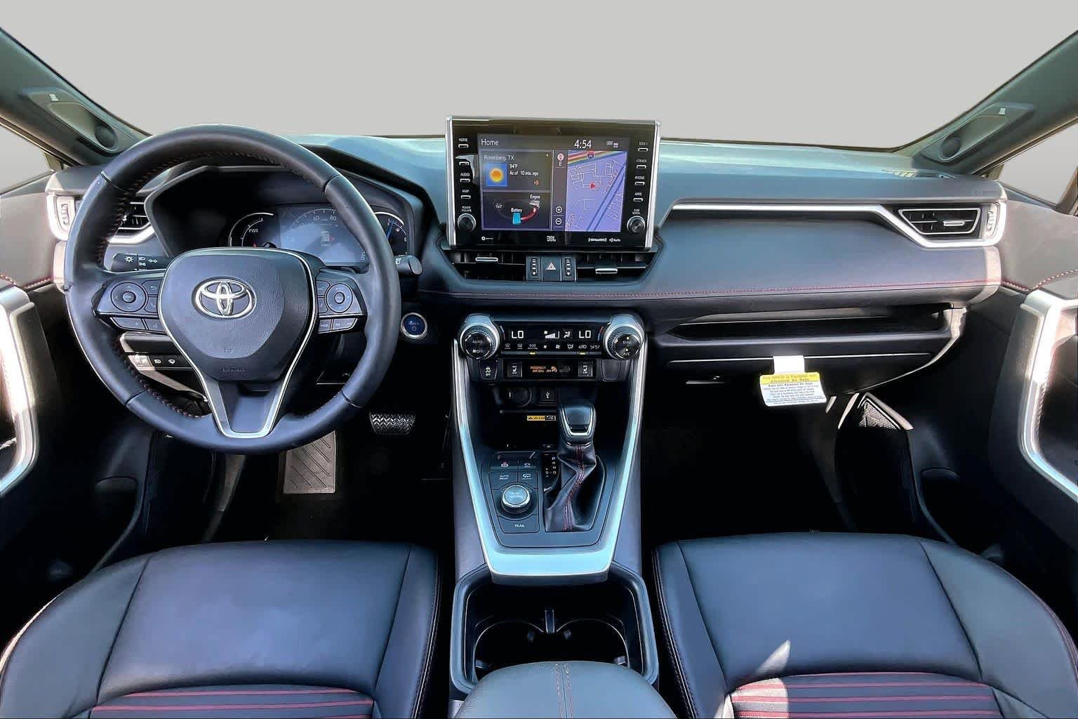 Used 2022 Blizzard Pearl/Midnight Black Metallic Toyota XSE image 16