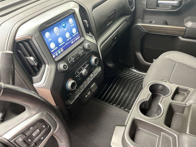 Used 2022 Silver Ice Metallic Chevrolet LT image 18