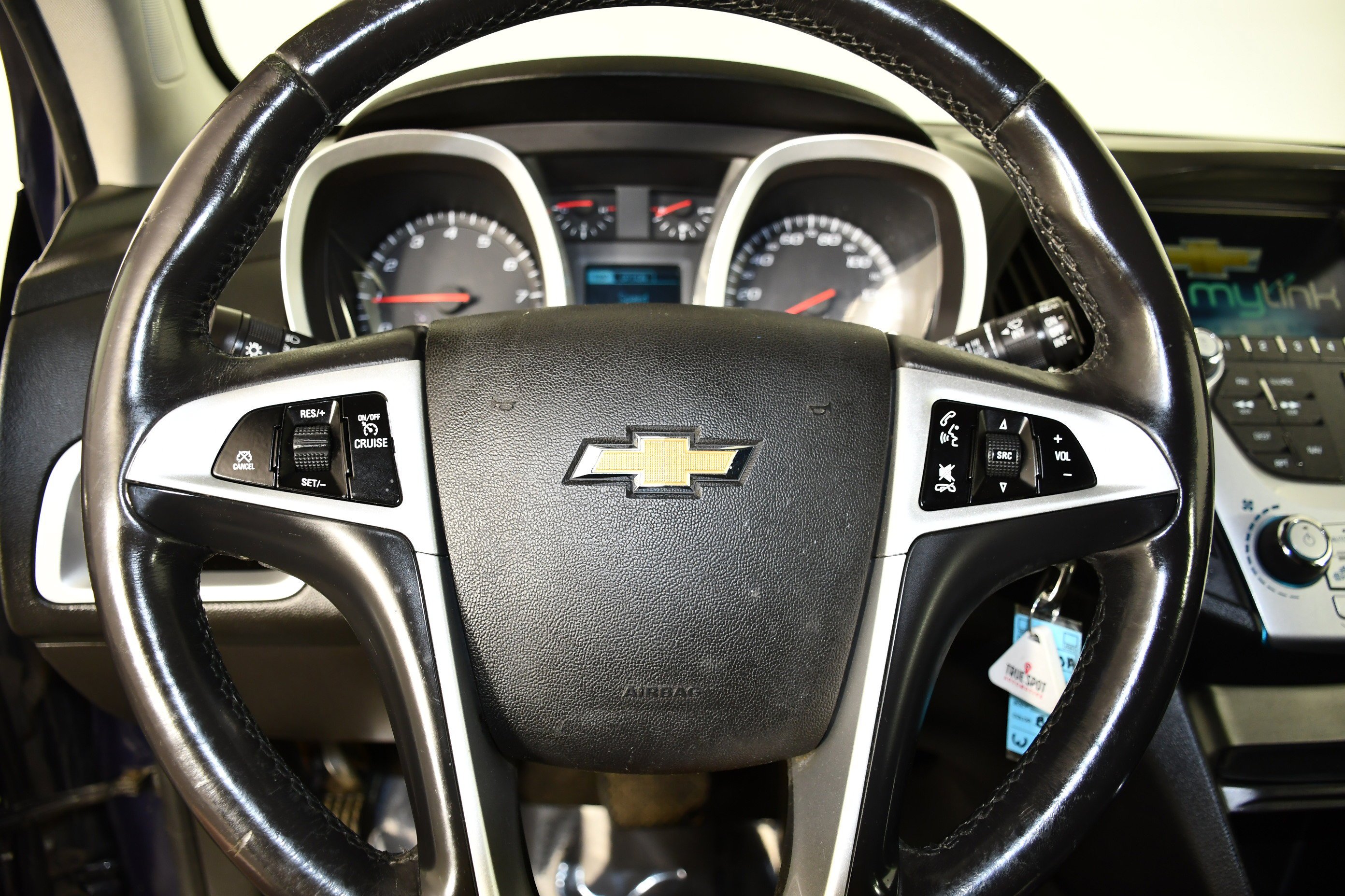 Used 2016 Blue Velvet Metallic Chevrolet LT image 19