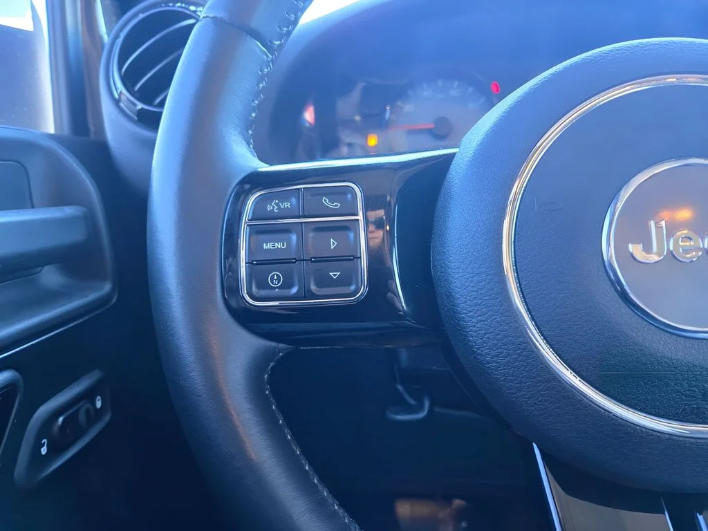 Used 2016 Gray Jeep Unlimited Sahara image 24
