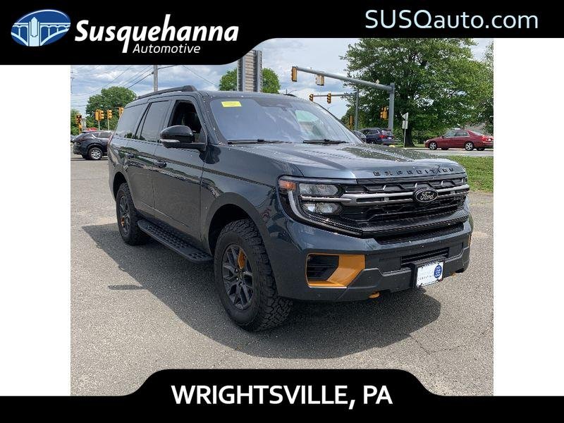 2025 Ford Expedition Tremor 4x4's photo