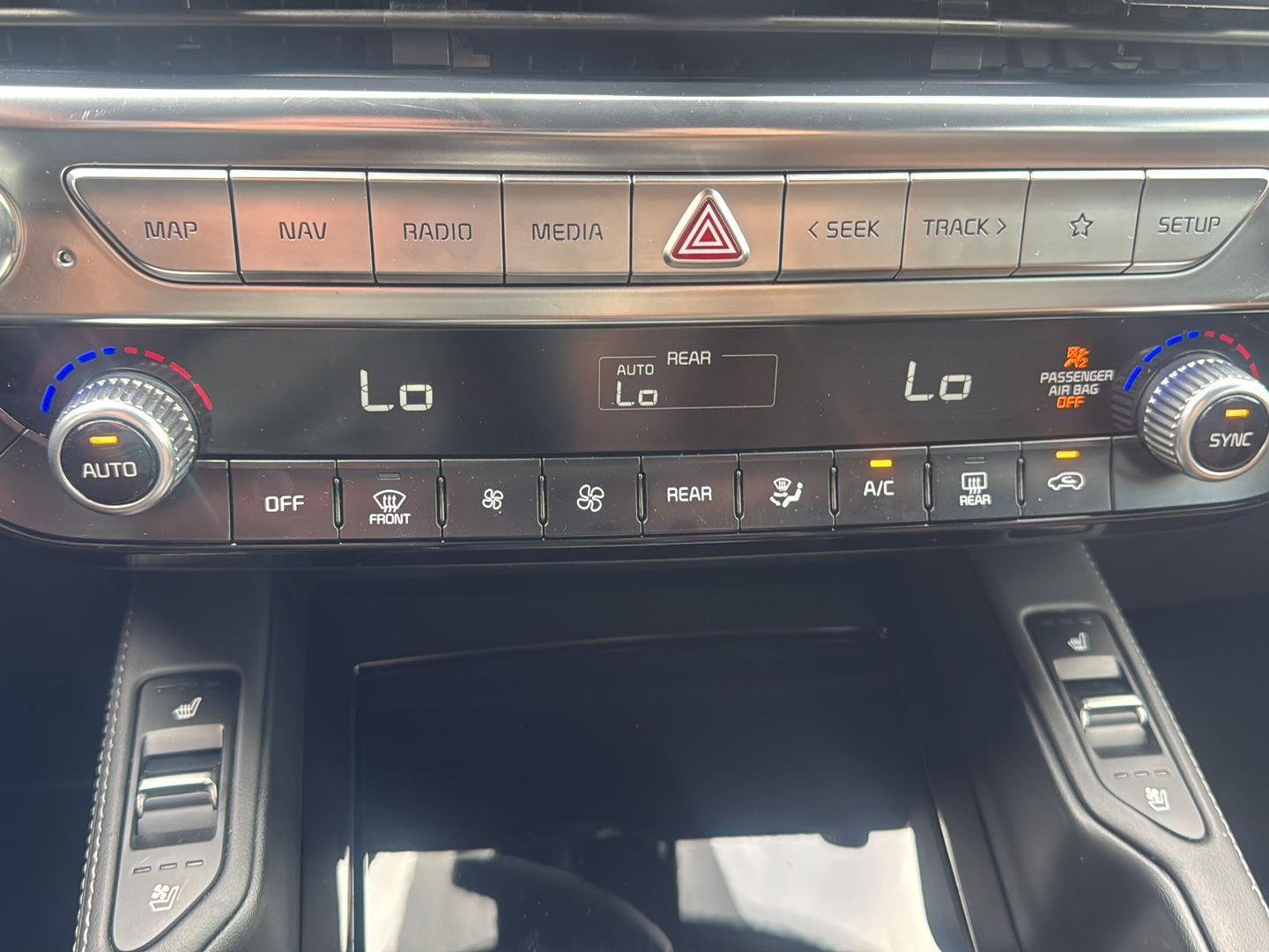 Used 2022 Glacial White Pearl Kia SX image 9