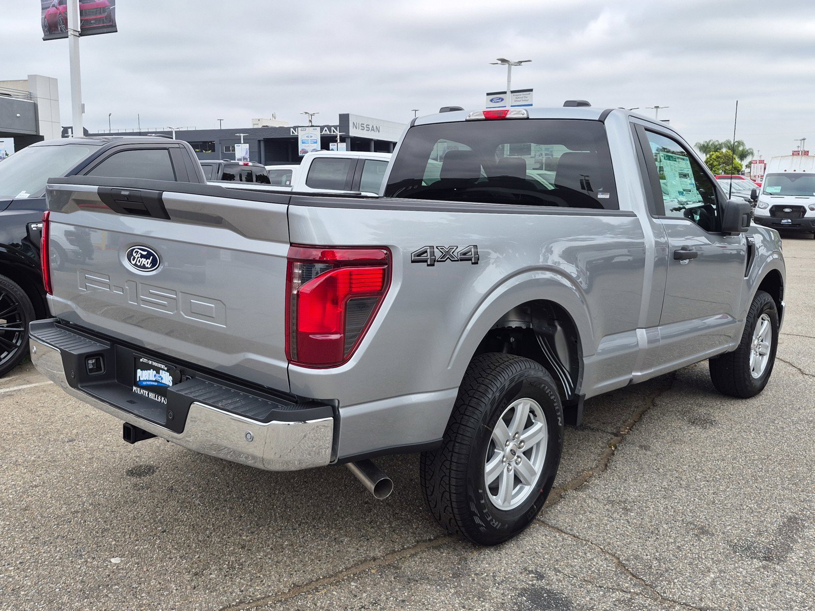 New 2026 Iconic Silver Metallic Ford XL image 6