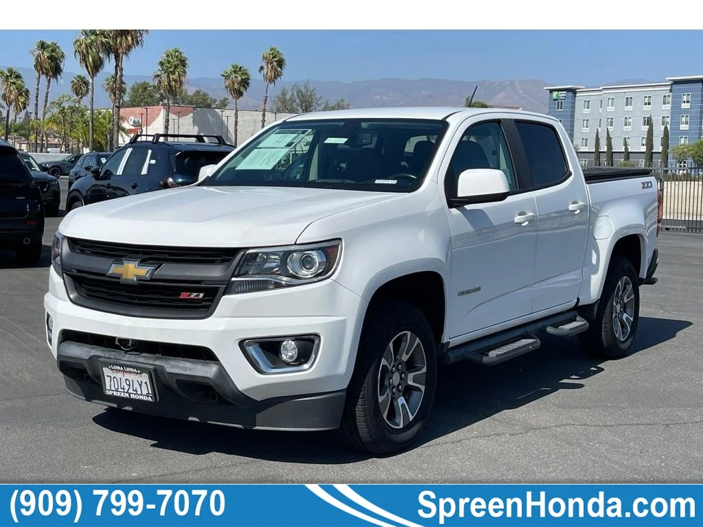 Used 2016 Summit White Chevrolet 4WD Z71 image 1