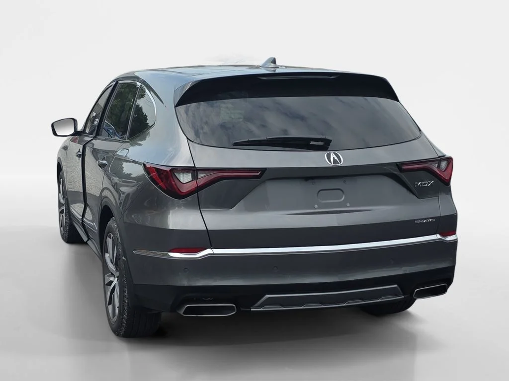 Certified Used 2025 Liquid Carbon Metallic Acura Technology Package image 6