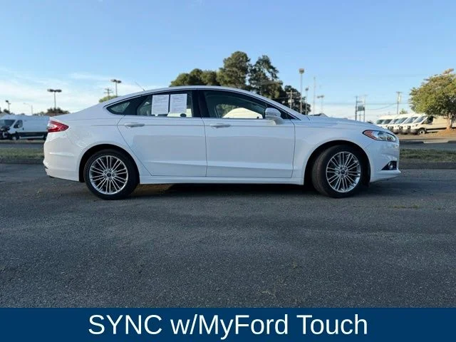 Used 2014 White Ford SE image 5