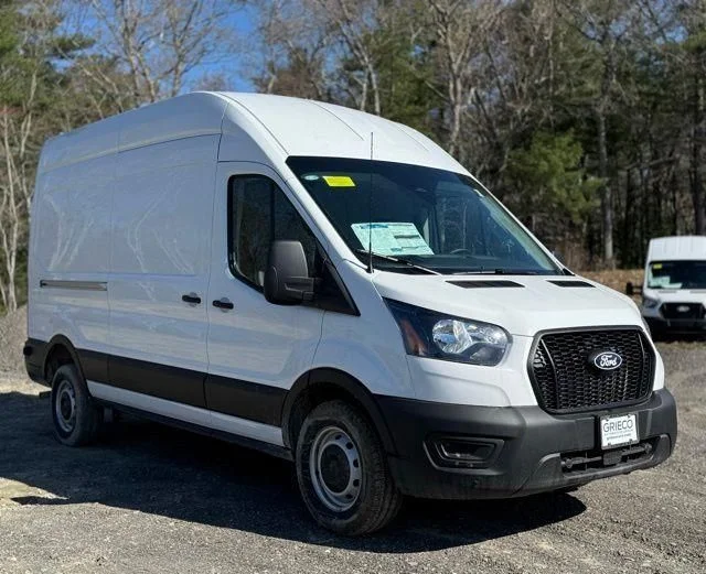 New 2026 Oxford White Ford Cargo Van image 1