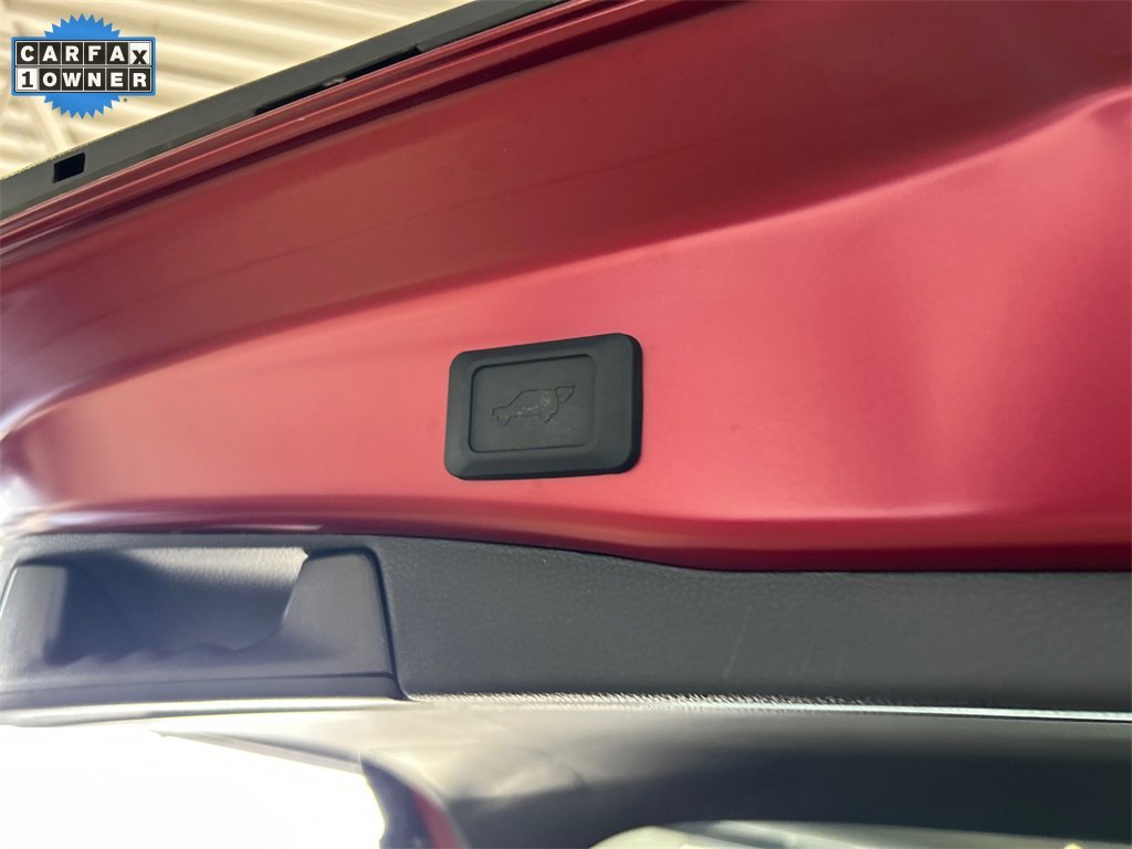 2025 TOYOTA RAV4 - Image 32