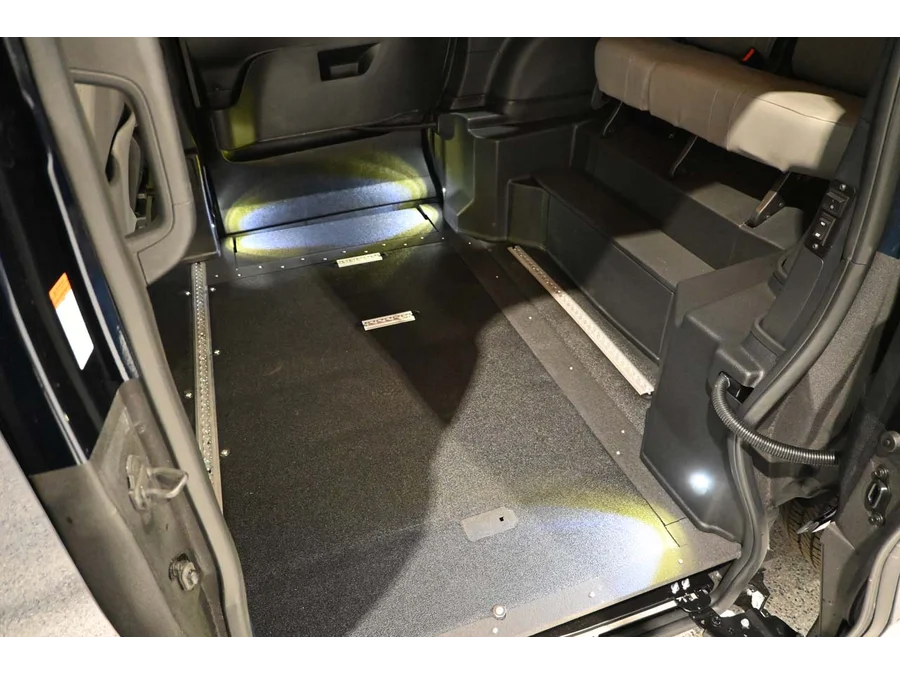 New 2026 BLUE Toyota XLE+ AWD Mobility Handicap Van image 25