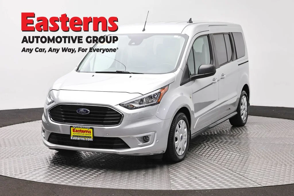 Used 2022 Silver Ford XLT image 1