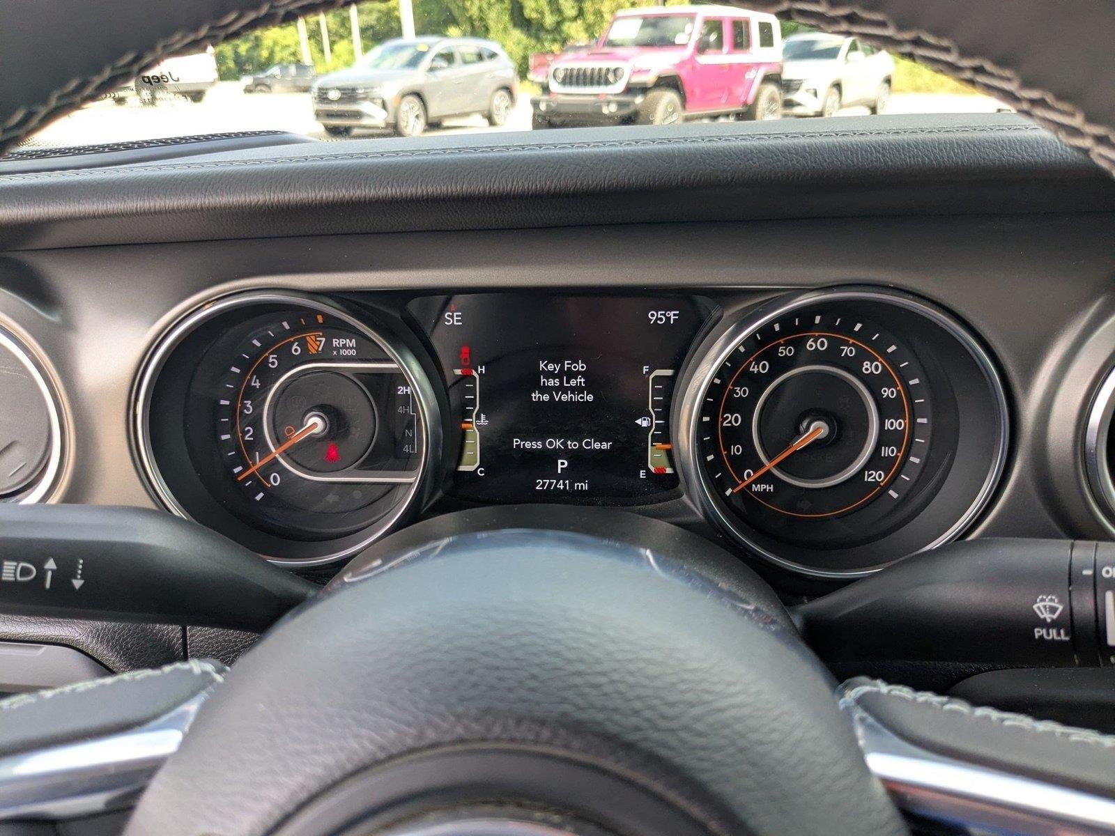 Used 2023 Hydro Blue Pearlcoat Jeep Rubicon image 13