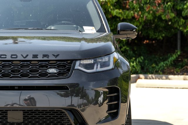 New 2026 Carpathian Grey Land Rover Landmark image 52