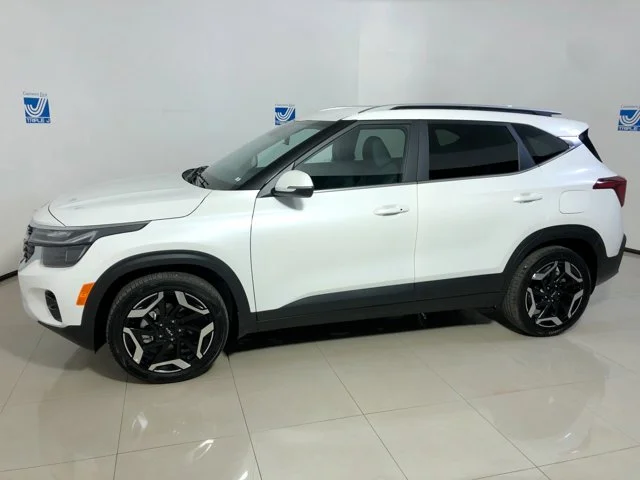 New 2026 Snow White Pearl Kia S image 5