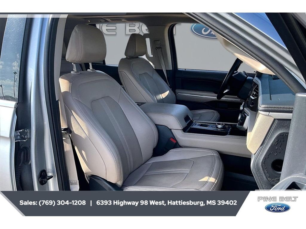 Used 2024 Iconic Silver Metallic Ford Limited image 6