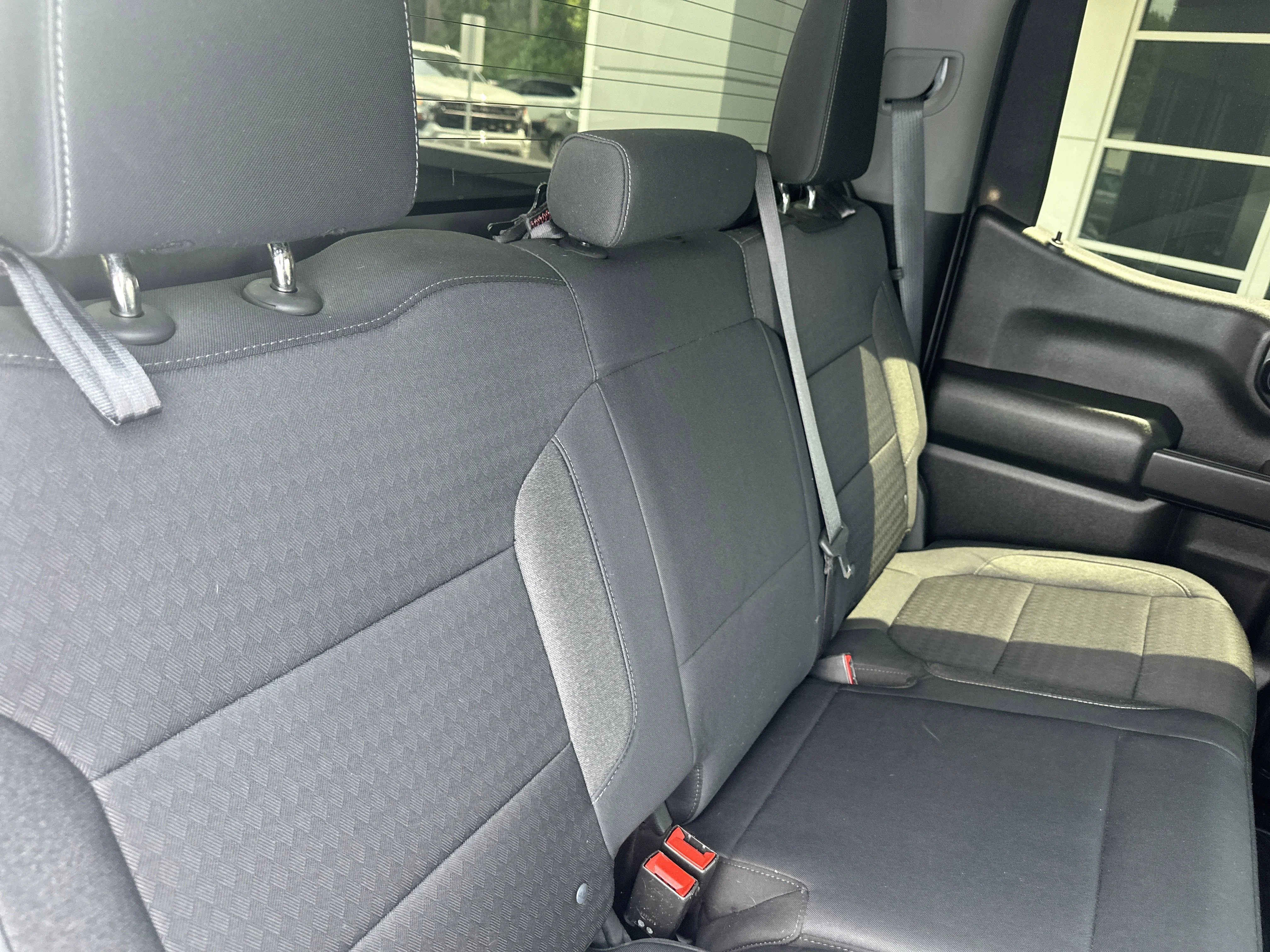 Used 2019 Summit White Chevrolet LT image 28