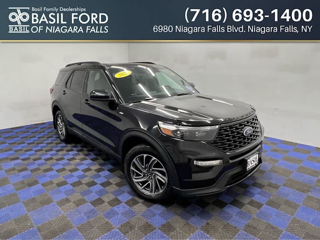 2022 Ford Explorer ST-Line
