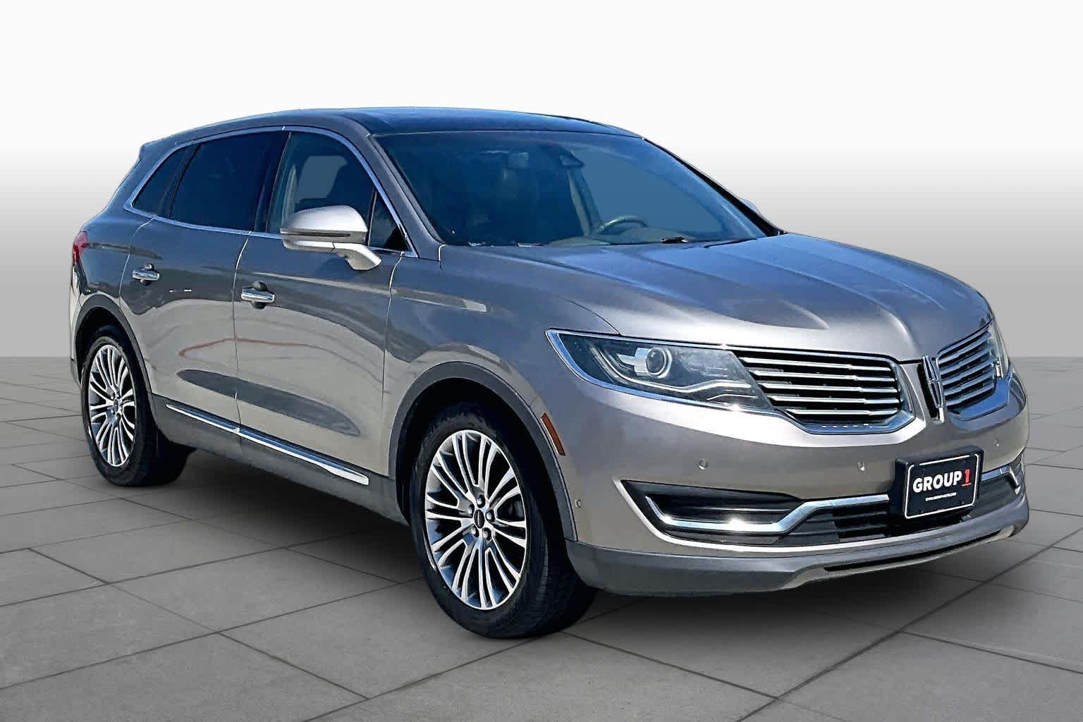Used 2016 Luxe Lincoln Reserve image 3