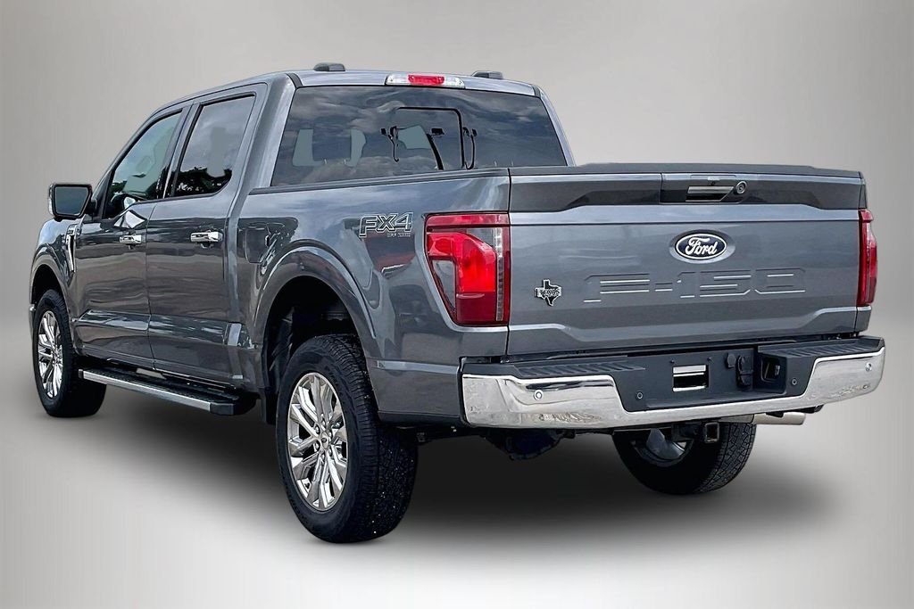 Used 2024 Gray Ford XLT image 4