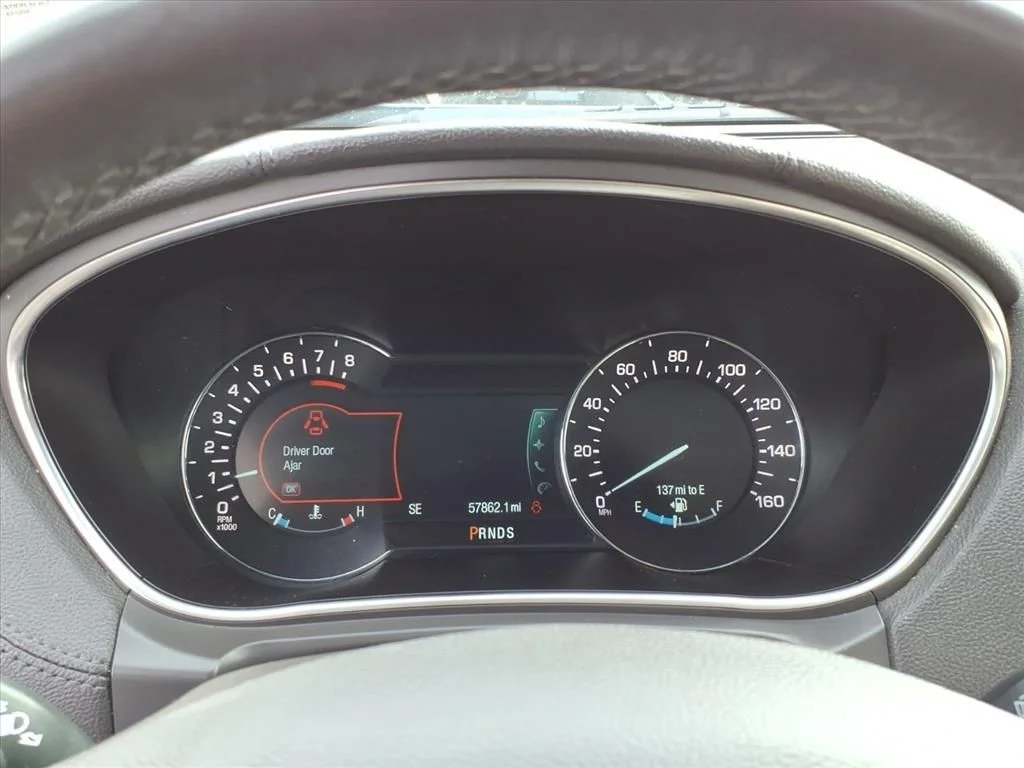 Used 2018 Blue Lincoln Reserve image 14