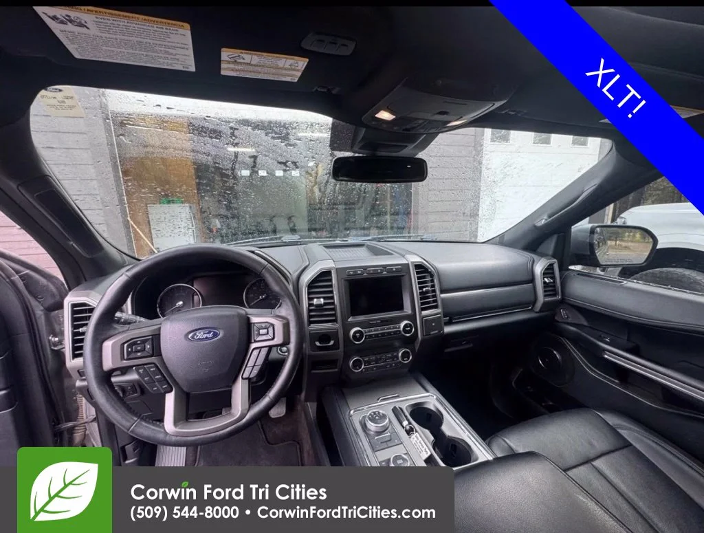 Used 2020 Silver Ford XLT image 2