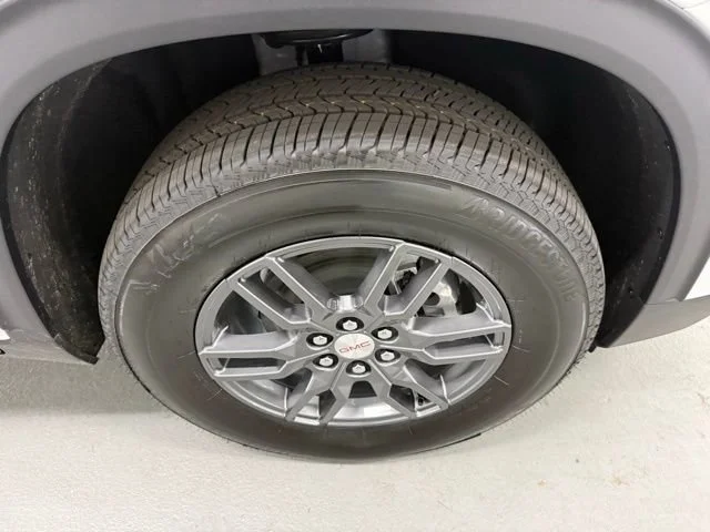 New 2026 Summit White GMC Elevation image 4