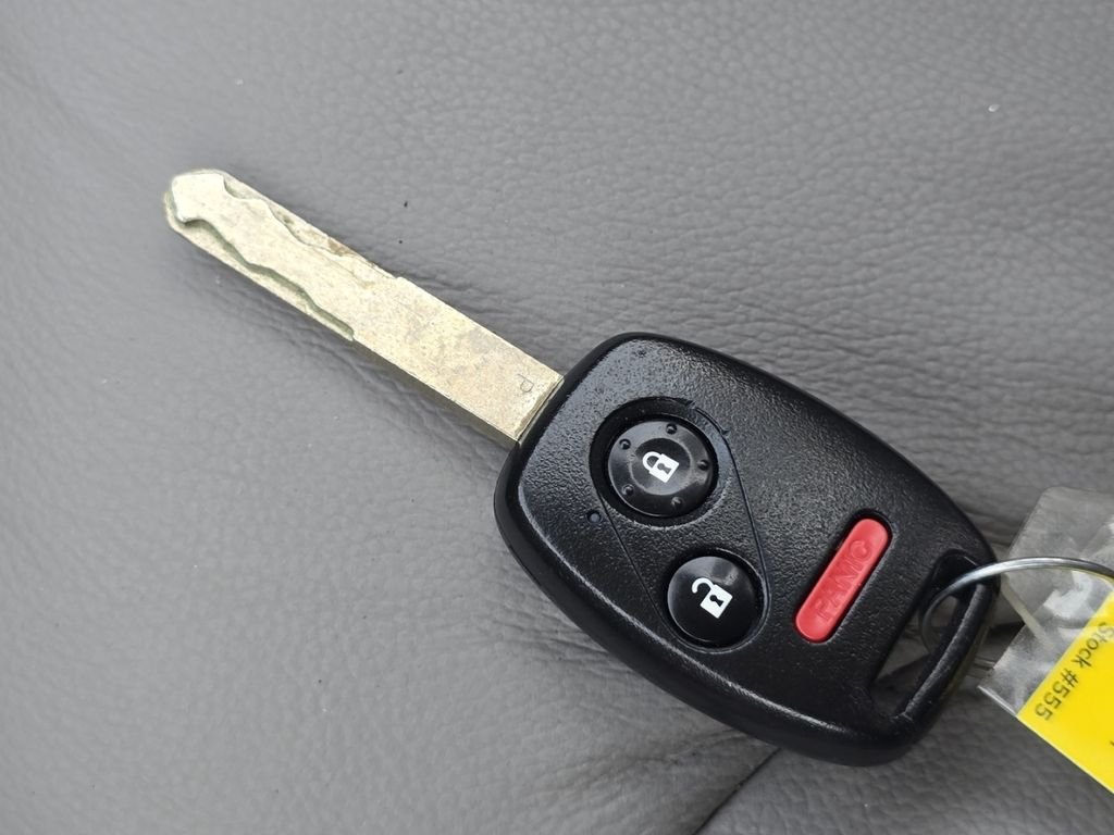 Used 2012 Twilight Blue Metallic Honda EX-L image 32