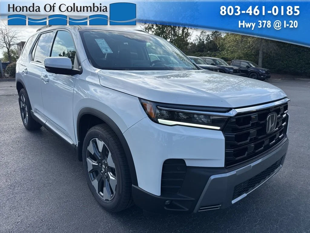2026 Honda Pilot Touring AWD's photo