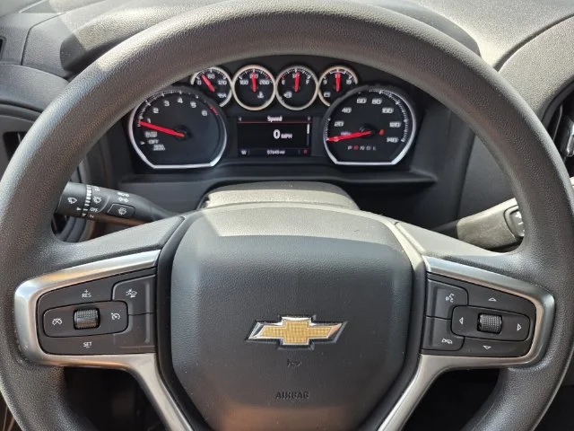 Used 2022 Red Chevrolet Custom image 20