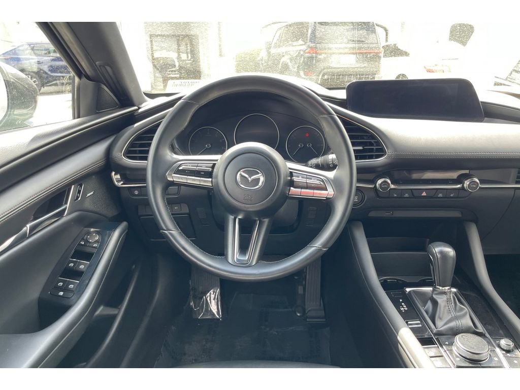 Used 2019 MACHINE GRAY METALLIC Mazda w/Preferred Pkg image 16