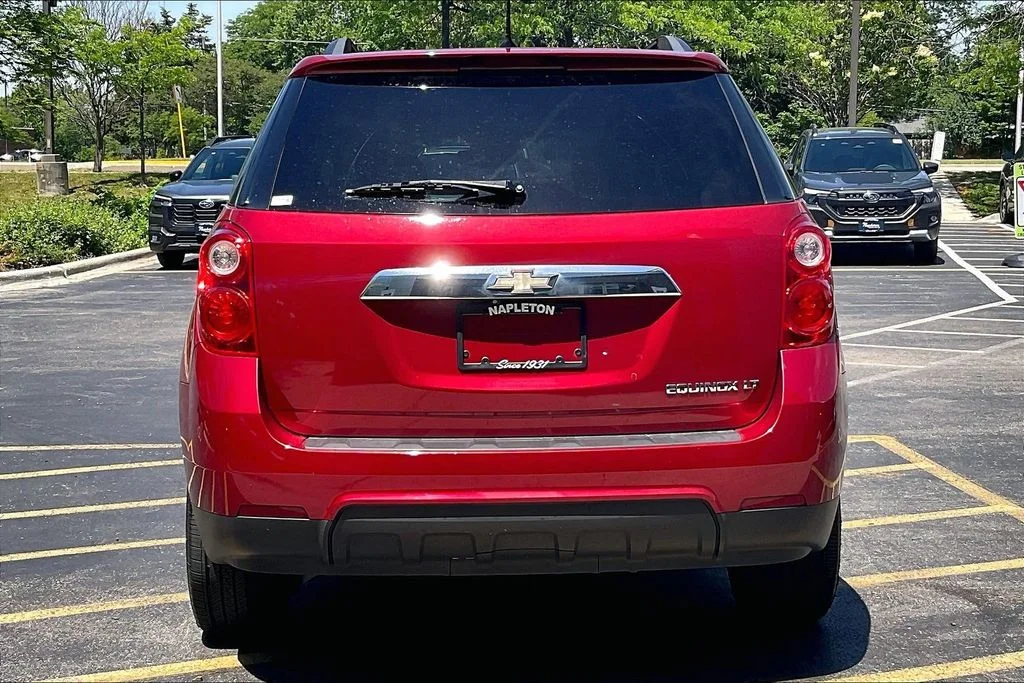 Used 2013 Red Chevrolet LT image 3