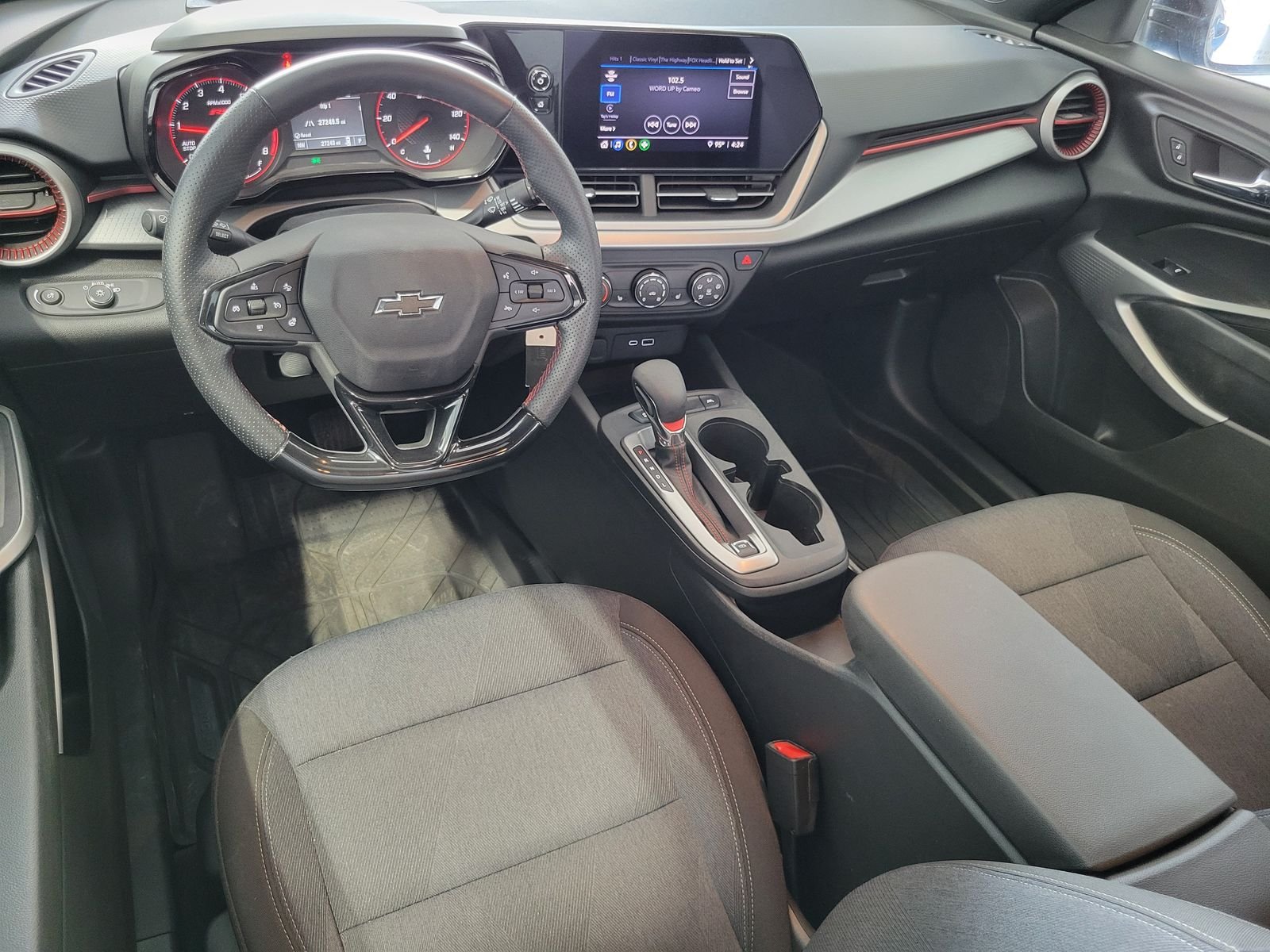 2024 Chevrolet Trax RS - Photo 26