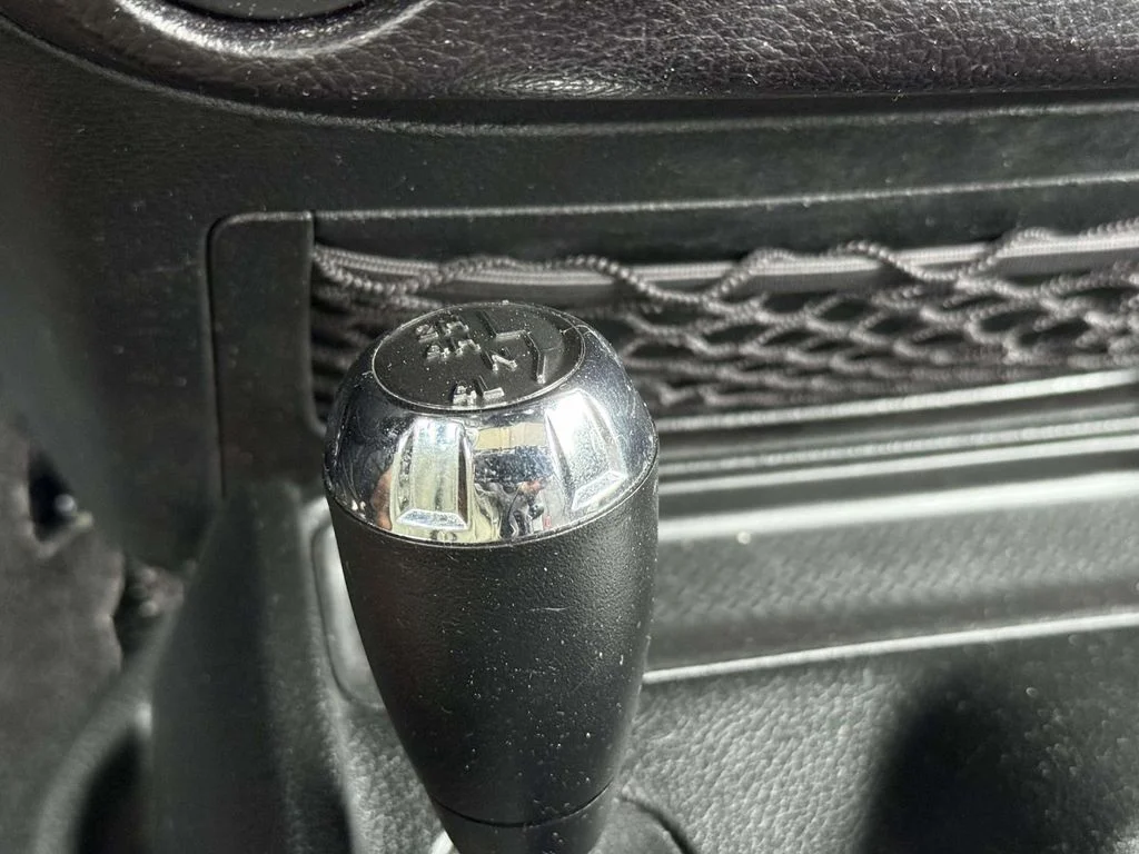 Used 2017 Black Jeep Unlimited Rubicon image 30