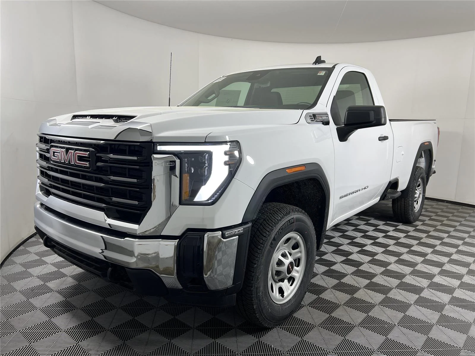 New 2026 Summit White GMC Pro image 3
