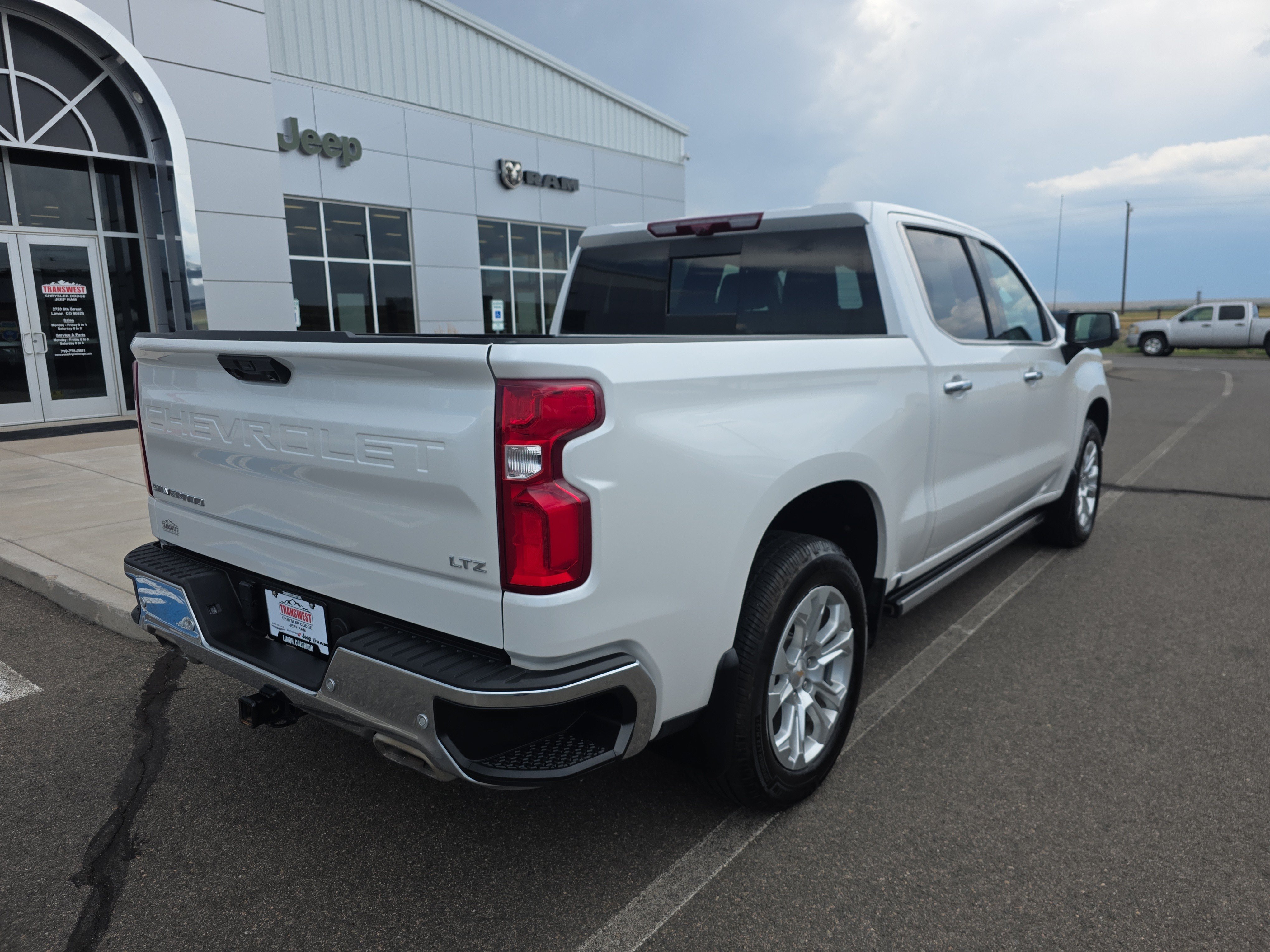 Used 2024 Beige Chevrolet LTZ image 8