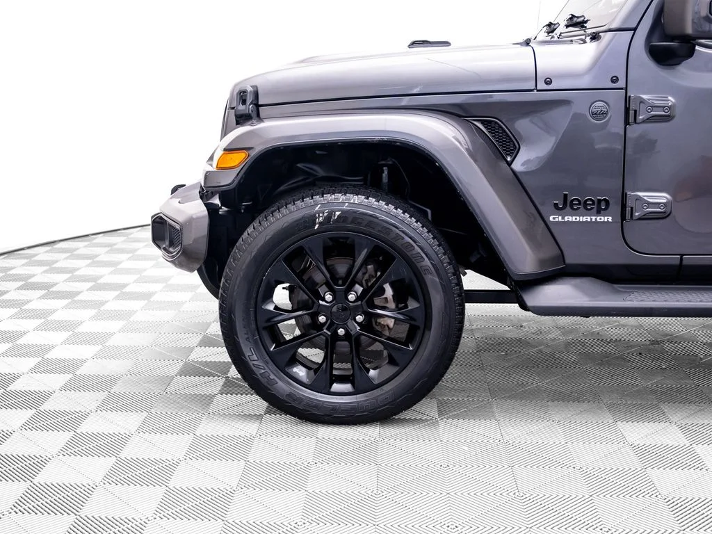 Used 2021 Gray Jeep High Altitude image 36