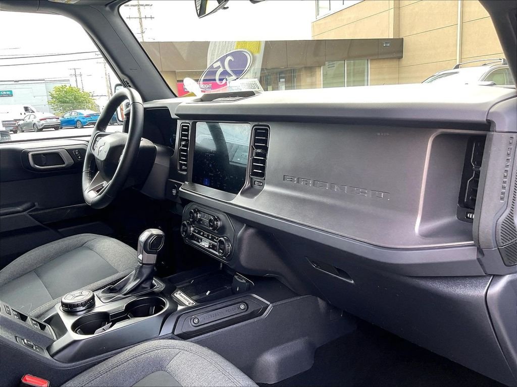 Used 2025 White Ford Big Bend image 14