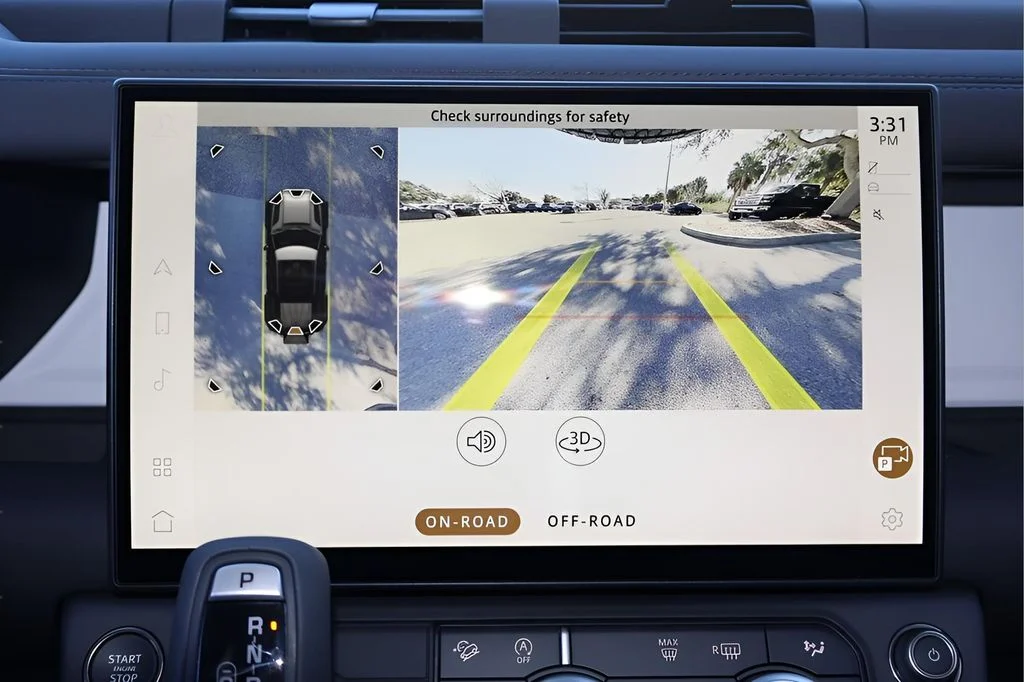 New 2026 Santorini Black Land Rover S image 20