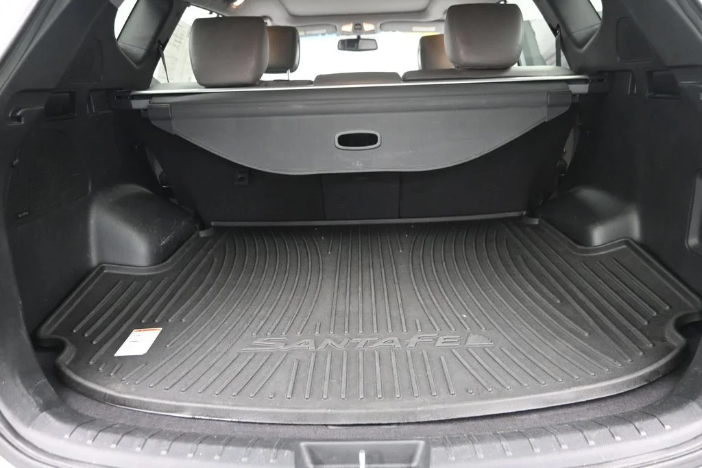 Certified Used 2018 White Hyundai 2.4 Base image 11