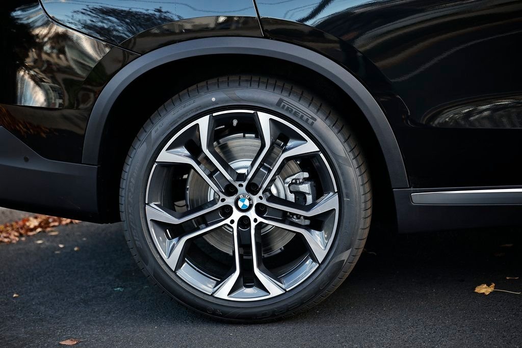 2026 BMW X5 50e - Photo 6