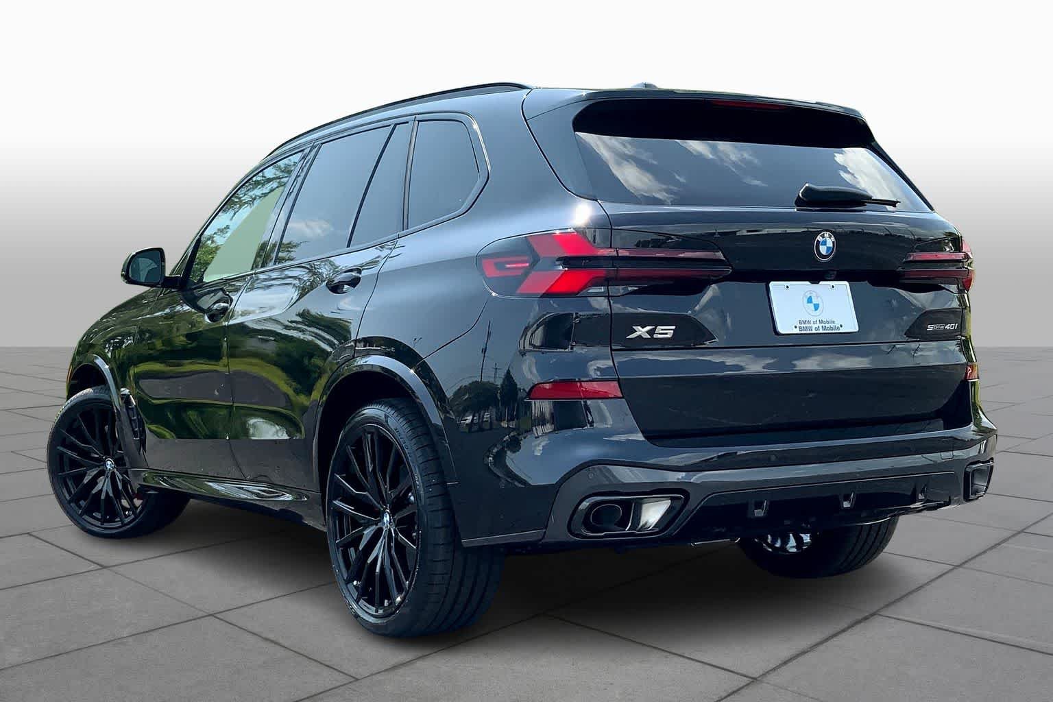 New 2026 Black Sapphire Metallic BMW sDrive40i image 12